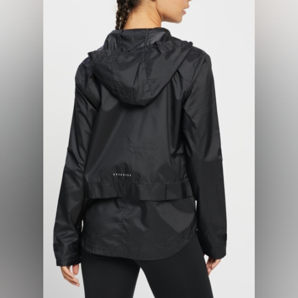 Nike Essential Reflective Running Windbreaker Jacket Size S NWT MSRP $90 - Picture 3 of 9